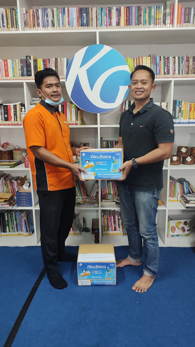 foto 2 staff posyandu alkasia