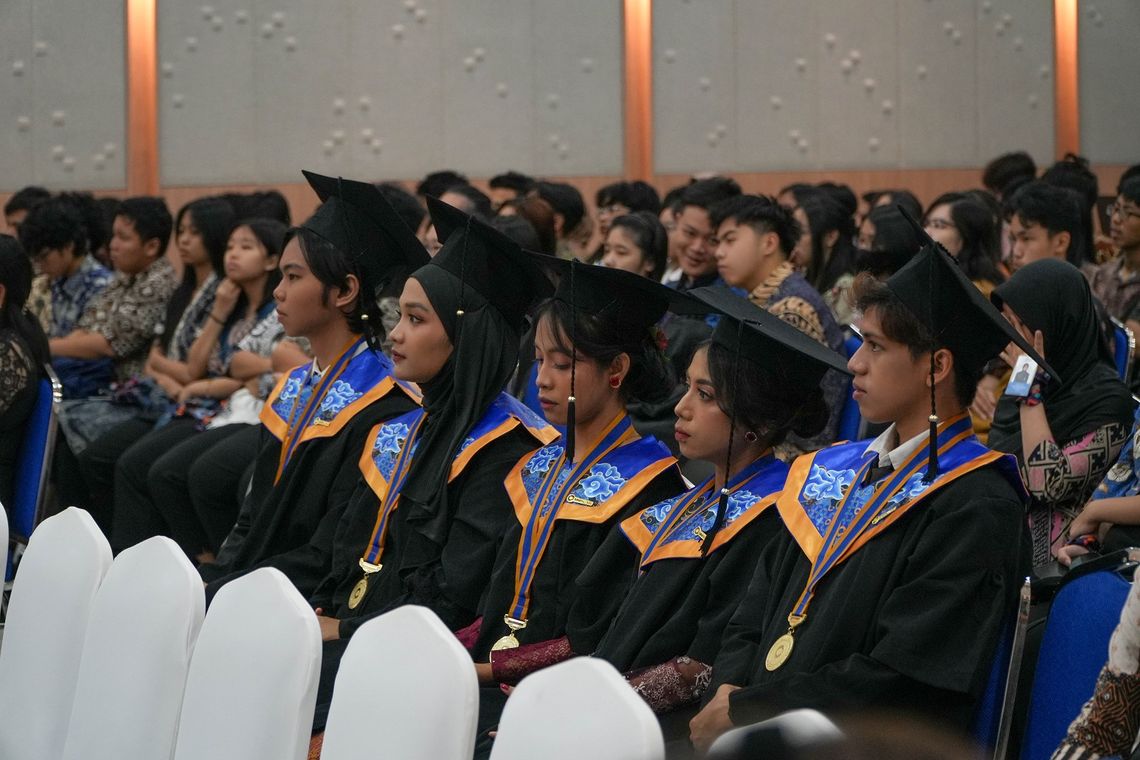 wisudawan 1